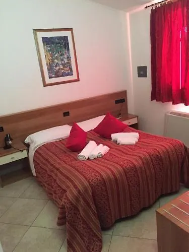 Hotel Le Corti Pitstop Ferrara