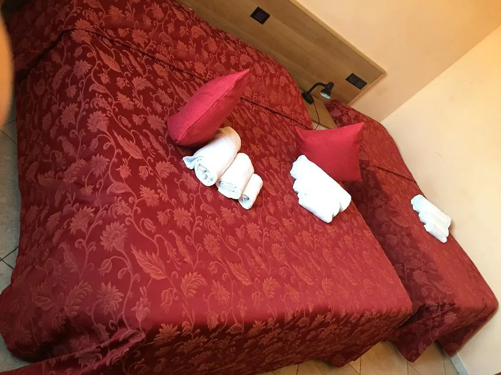 Hotel Le Corti Pitstop Ferrara 2*,  Italien
